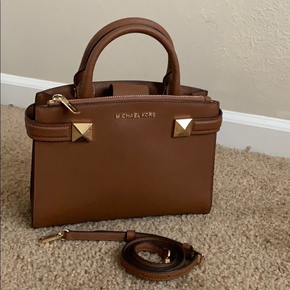 Michael Kors Handbags - Michael kors